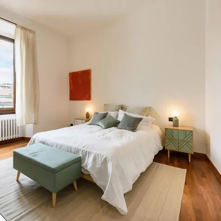Florence- Oricellai Two Bedroom Apartment Florence