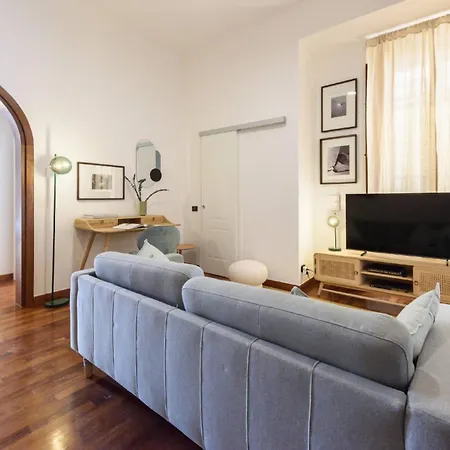 Florence- Oricellai Two Bedroom *